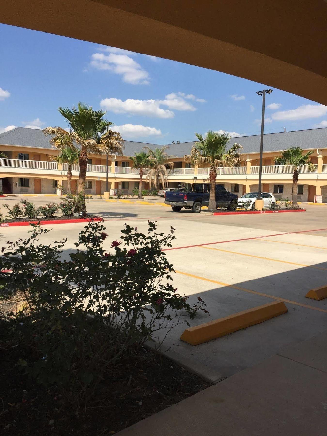 Scottish Inns & Suites Timber Creek, Houston, Tx Barker Luaran gambar